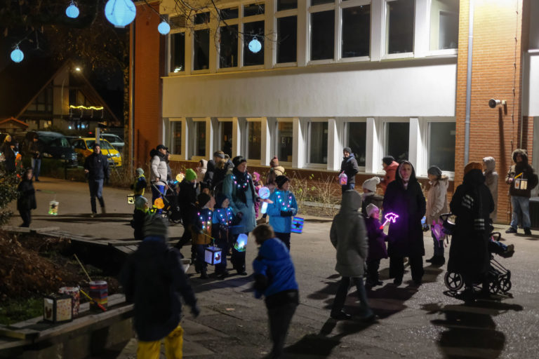 Laternenfest2025--(24)