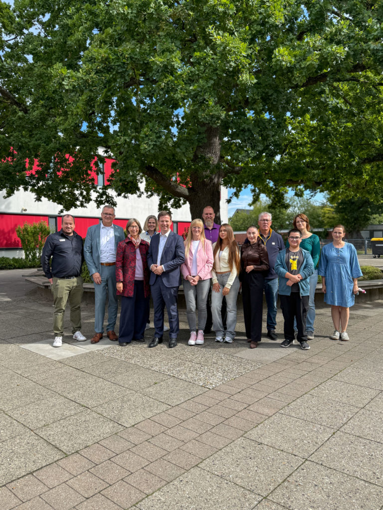 Schulbesuch-vdHeide00