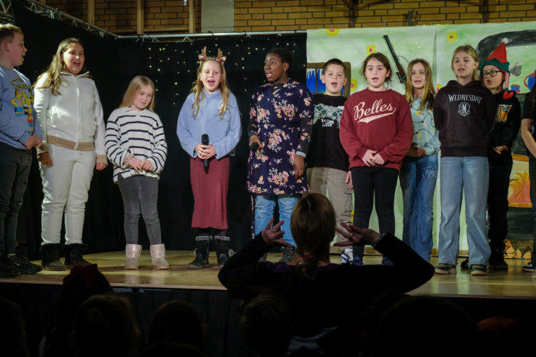 szn-weihnachtsfeier2025-(82)